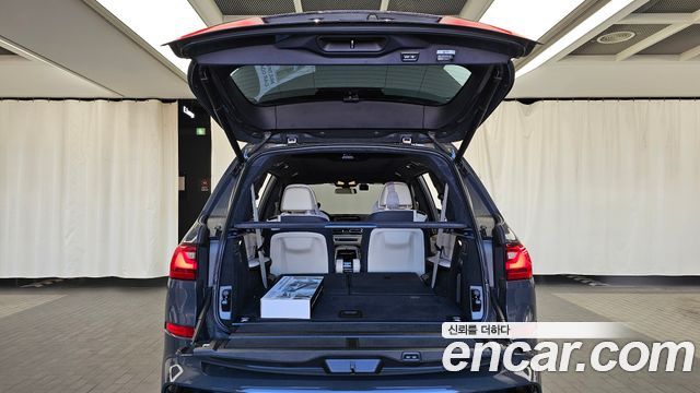 BMW X7 (G07) xDrive 40i M Sport Online Exclusive Edition 6 Seater 2022 — фото 20