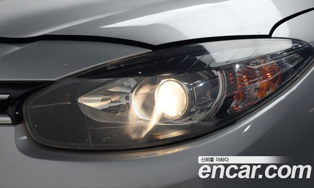 Renault Korea SM3 Neo SE 2018 — фото 22