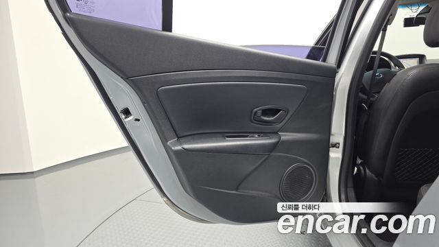 Renault Korea SM3 Neo SE 2018 — фото 25