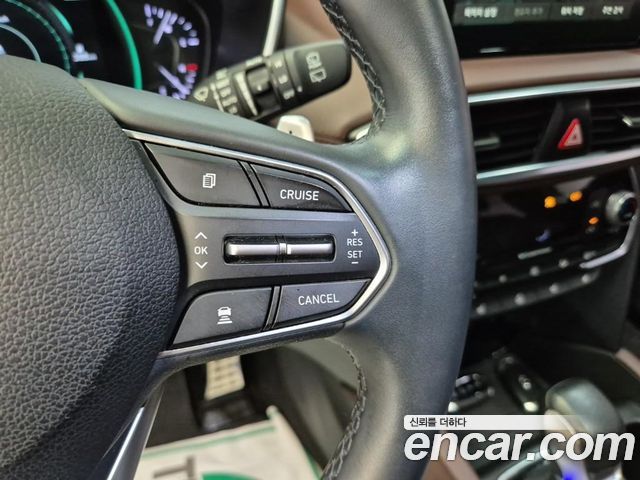 Hyundai Santa Fe (TM) Diesel 2.2 4WD Inspiration 2019 — фото 16