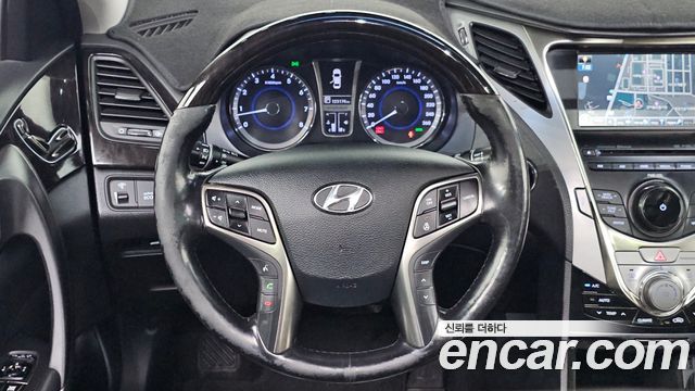Hyundai Grandeur (HG) HG240 Luxury 2012 — фото 13