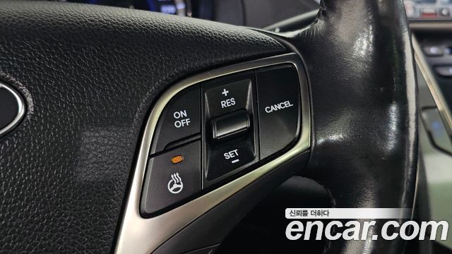 Hyundai Grandeur (HG) HG240 Luxury 2012 — фото 17