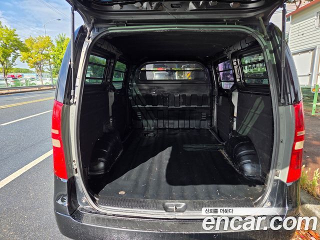 Hyundai Grand Starex 3-Seater VAN CVX Luxury 2012 — фото 6