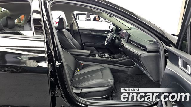 Kia K5 (III) 2.0 Prestige 2024 — фото 15