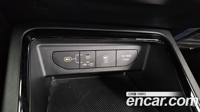 Kia K5 (III) 2.0 Prestige 2024 — фото 32
