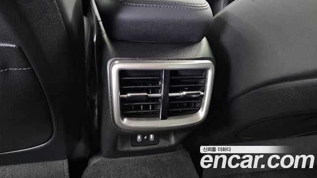Kia K5 (III) 2.0 Prestige 2024 — фото 39