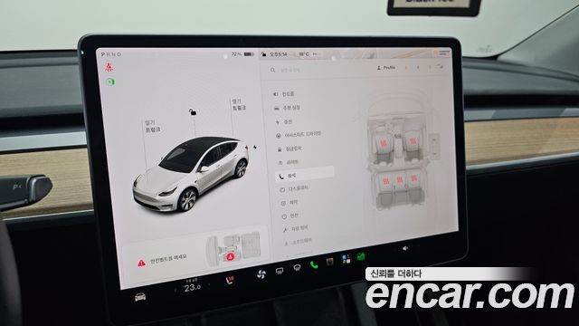 Tesla Model Y Standard Range RWD 2021 — фото 31