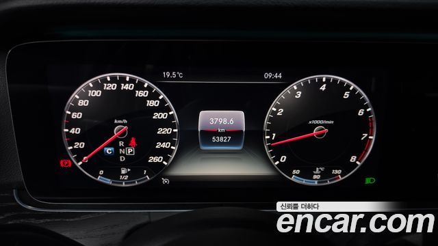Mercedes-Benz E-Class (W213) E300 4MATIC Avnatgarde 2019 — фото 8