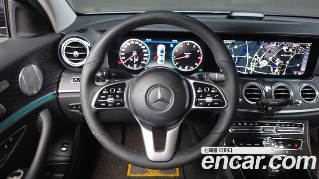 Mercedes-Benz E-Class (W213) E300 4MATIC Avnatgarde 2019 — фото 12