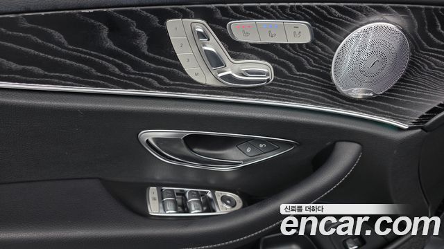 Mercedes-Benz E-Class (W213) E300 4MATIC Avnatgarde 2019 — фото 29