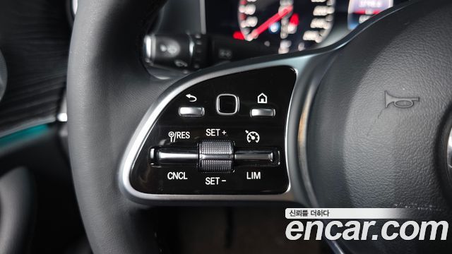 Mercedes-Benz E-Class (W213) E300 4MATIC Avnatgarde 2019 — фото 33