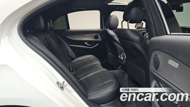 Mercedes-Benz E-Class (W213) E300 Avantgarde 2019 — фото 11