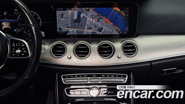 Mercedes-Benz E-Class (W213) E300 Avantgarde 2019 — фото 18