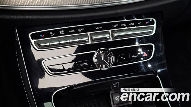 Mercedes-Benz E-Class (W213) E300 Avantgarde 2019 — фото 28