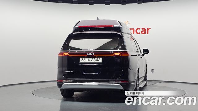 Kia Carnival (IV) Gasoline 4-Seater Hi-Limousine Signature 2022 — фото 4