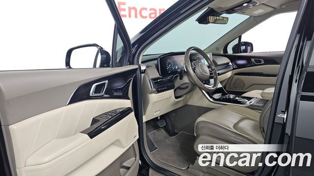 Kia Carnival (IV) Gasoline 4-Seater Hi-Limousine Signature 2022 — фото 10
