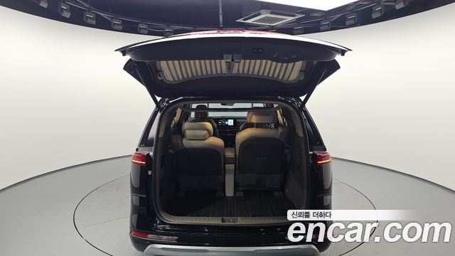 Kia Carnival (IV) Gasoline 4-Seater Hi-Limousine Signature 2022 — фото 20