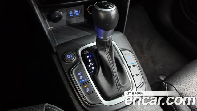 Hyundai Kona 1.6 Turbo 2WD Modern Choice 2020 — фото 9