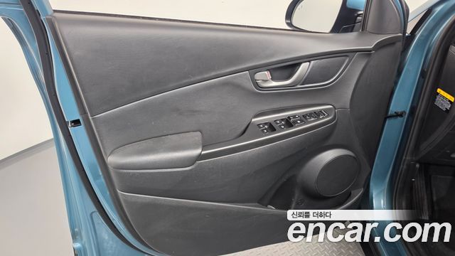 Hyundai Kona 1.6 Turbo 2WD Modern Choice 2020 — фото 24