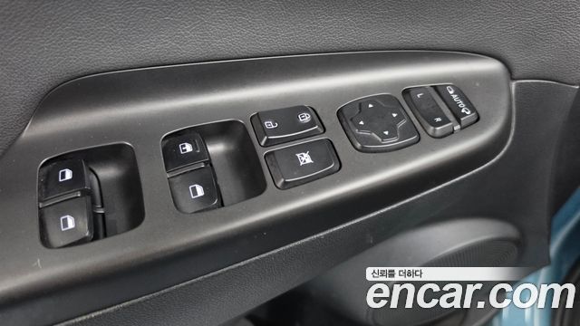 Hyundai Kona 1.6 Turbo 2WD Modern Choice 2020 — фото 28
