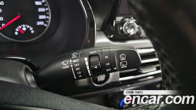 Kia Seltos Gasoline 1.6 Turbo 2WD Signature 2022 — фото 27