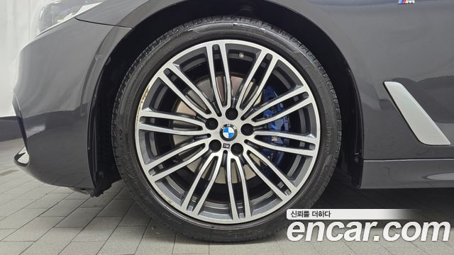 BMW 5 Series (G30) 530i M Sport Package Plus 2019 — фото 5
