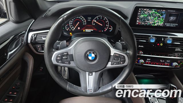 BMW 5 Series (G30) 530i M Sport Package Plus 2019 — фото 12