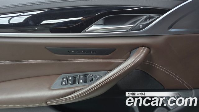 BMW 5 Series (G30) 530i M Sport Package Plus 2019 — фото 18