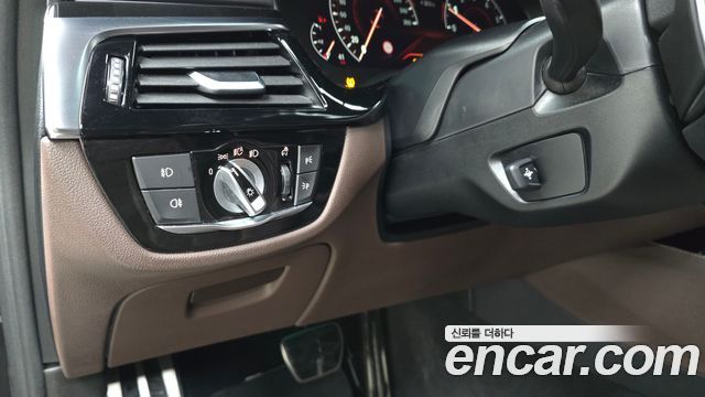 BMW 5 Series (G30) 530i M Sport Package Plus 2019 — фото 19
