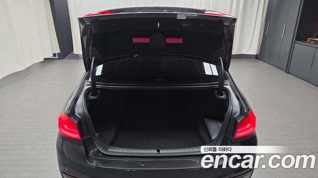 BMW 5 Series (G30) 530i M Sport Package Plus 2019 — фото 31