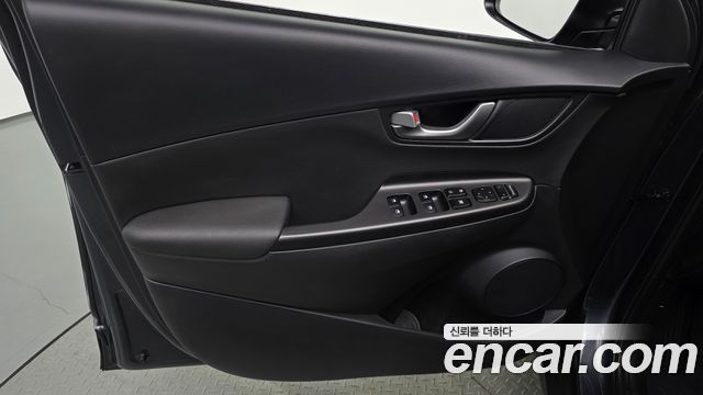 Hyundai Kona 1.6 Turbo 2WD Premium 2020 — фото 24