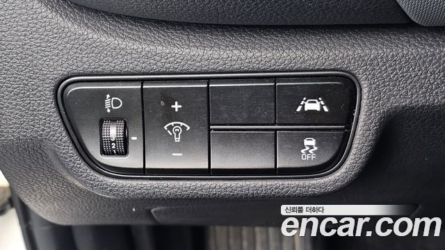 Kia Seltos Gasoline 1.6 Turbo 2WD Trendy 2021 — фото 13