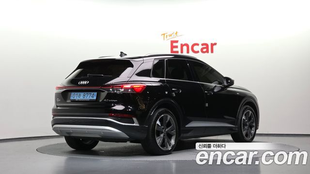 Audi Q4 e-tron (F4) 40 Premium 2023 — фото 2