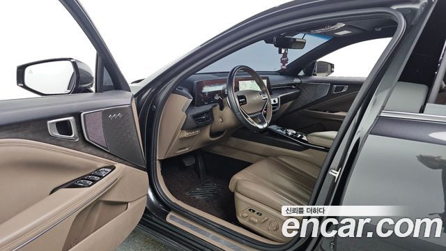 Kia K8 2.5 Gasoline 2WD Noblesse 2023 — фото 10