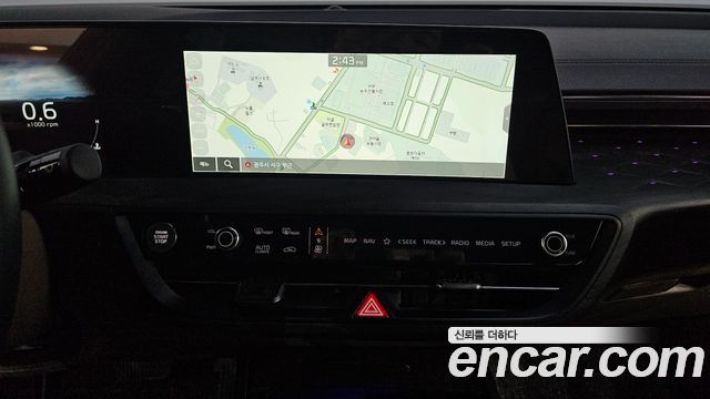 Kia K8 2.5 Gasoline 2WD Noblesse 2023 — фото 12