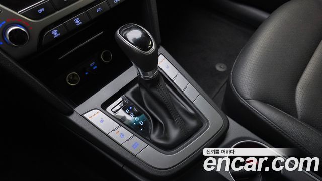 Hyundai Avante (AD) 1.6 GDI Smart 2017 — фото 9