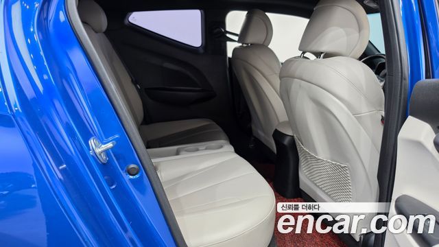 Hyundai Veloster (JS) 1.6 Turbo Sport Core 2018 — фото 11