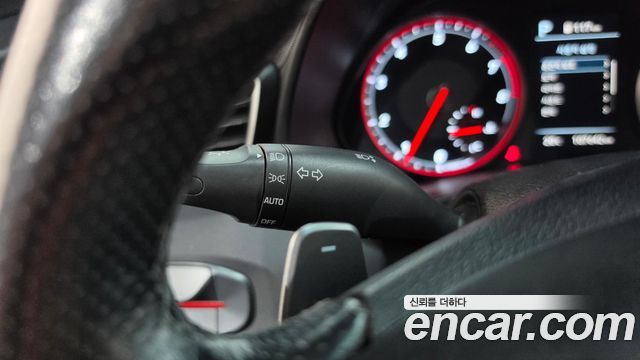 Hyundai Veloster (JS) 1.6 Turbo Sport Core 2018 — фото 30