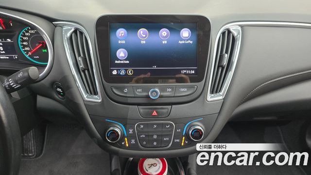 Chevrolet Malibu 1.3 Turbo LT Deluxe 2019 — фото 32
