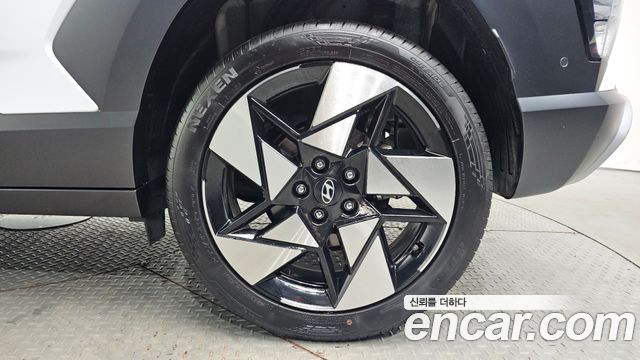 Hyundai Kona (SX2) Gasoline 1.6 Turbo 2WD Inspiration 2024 — фото 21