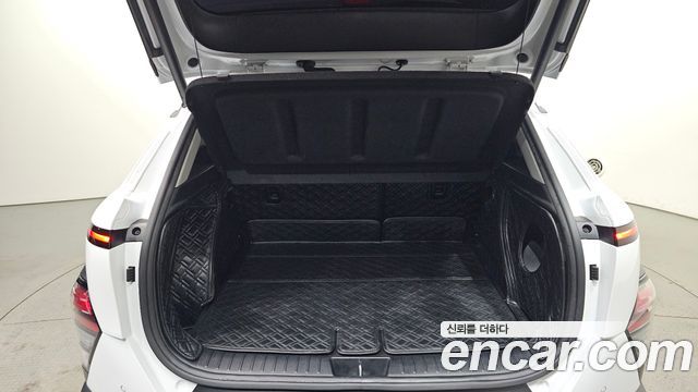 Hyundai Kona (SX2) Gasoline 1.6 Turbo 2WD Inspiration 2024 — фото 30