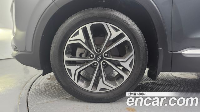 Hyundai Santa Fe (TM) Diesel 2.2 2WD Prestige 2019 — фото 5
