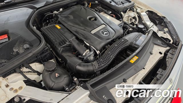 Mercedes-Benz E-Class (W213) E300 4MATIC Exclusive 2019 — фото 6