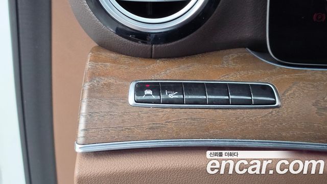 Mercedes-Benz E-Class (W213) E300 4MATIC Exclusive 2019 — фото 27