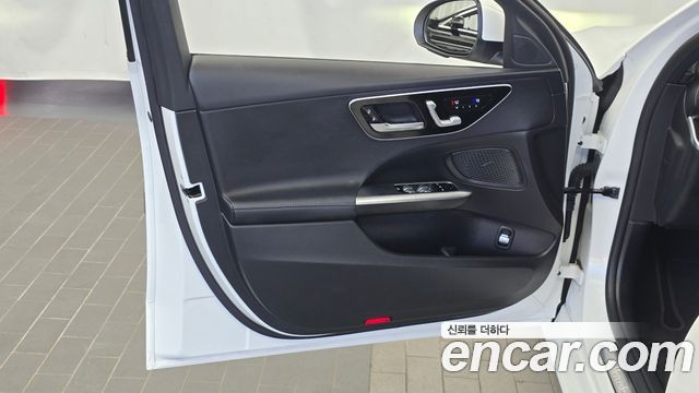 Mercedes-Benz C-Class (W206) C200 Avantgarde 2024 — фото 24