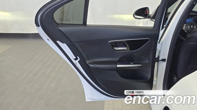Mercedes-Benz C-Class (W206) C200 Avantgarde 2024 — фото 25