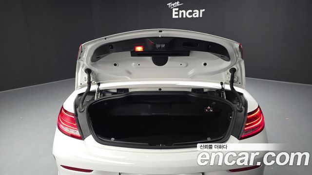 Mercedes-Benz C-Class (W205) C200 Cabriolet 2017 — фото 20