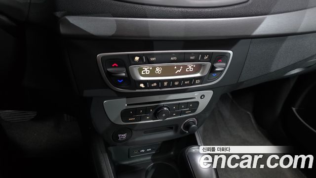 Renault Korea SM3 Z.E. RE 2019 — фото 17