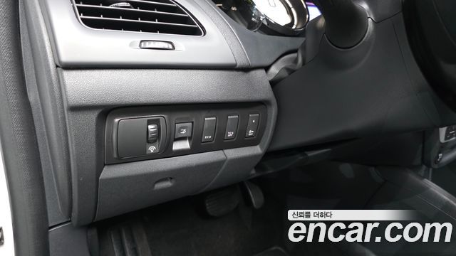 Renault Korea SM3 Z.E. RE 2019 — фото 28
