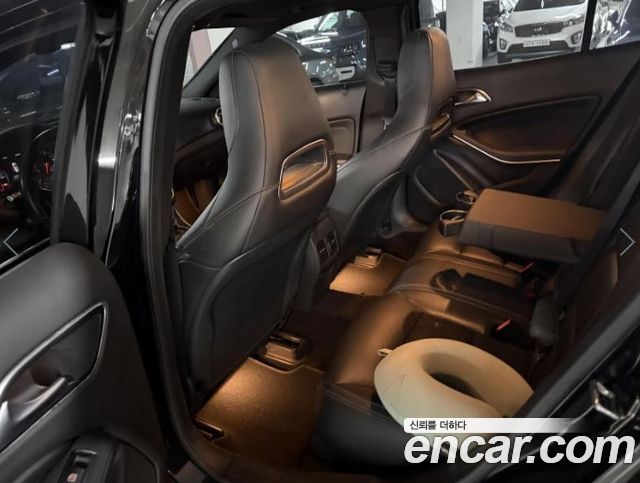 Mercedes-Benz GLA-Class (X156) GLA220 Premium 2018 — фото 5